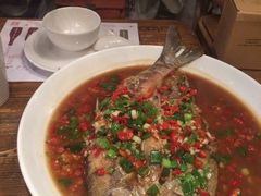 -胡桃里音乐餐厅(陶溪川店)(川湘赣菜·世界百大酒庄直供红酒·音乐表演)