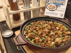 -品海楼·大连海胆锅贴馆(东港店)