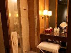 点击看大图 -青岛香格里拉·氣水疗中心