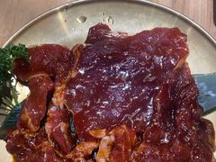 -汉城烤肉·黑金冠(华山路店)