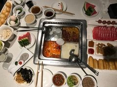 -海底捞火锅鲜切牛肉主题店(长寿路店)