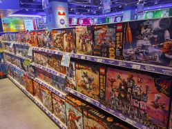 -玩具反斗城(北京芳圆里店)