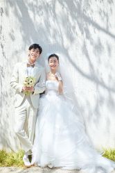 -易摄影婚纱摄影工作室