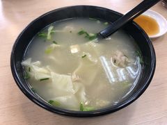 鲜肉小馄饨-王家沙点心店(万航渡路店)