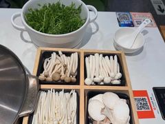 -烹然四季椰子鸡火锅(姚家园万象汇店)