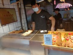 -八一路好吃街(雨田商务大厦店)