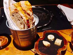 Fuel法式黄油餐前包-AZUL by FUEL蓝色·法式酒馆(琶醍店)