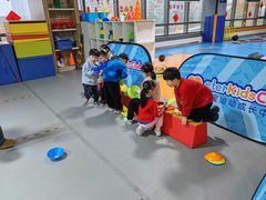 -侎宝运动成长中心(嘉定大融城店)