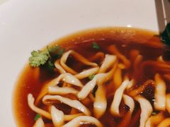 -清真吴记门钉肉饼·喜多利