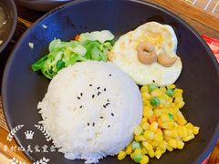 -海盗虾饭·剥好的小龙虾饭(SOHO尚都店)
