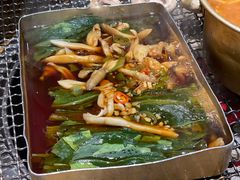 -鑫釜山海鲜烧烤(鑫丰国际店)