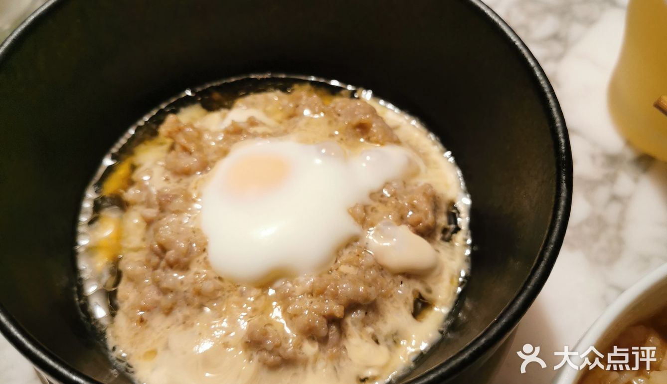下饭的肉饼子蒸蛋！