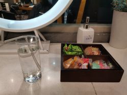 -时尚殿堂明星门店