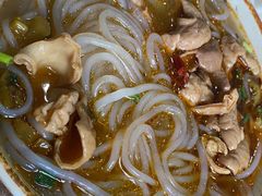 麻辣肥肠面-天府面庄(天平路店)