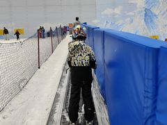 -哈尔滨热雪奇迹