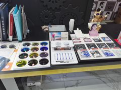 -简·爱眼镜(赛隆眼镜广场店)