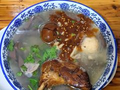 -叶新小吃店(来凤小区总店)