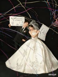 -雪中彩影婚纱摄影·微光艺术中心