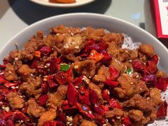 -湘西小馆(滨河路店)