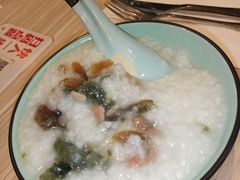 -必胜客(上海新南方商城PH店)