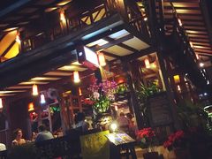 -Dash Teak House