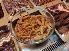 -绝味鸭脖(地铁站一店)