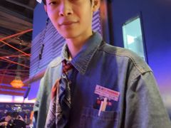 -鱼酷活鱼烤鱼(环球港月光漫游店)