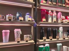 -星巴克臻选(上海今潮8弄店)