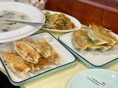 素三鲜锅贴-春水锅贴·传统鲁菜(大明湖店)