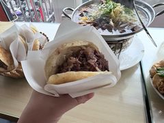 -闫家驴肉老店(华电一校店)
