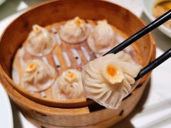 蟹粉小笼包-绿波廊(豫园店)