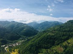 -官滩沟风景区