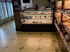 -红宝石·鲜奶小方·海派西点房(金杨店)