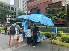 -詹爷爷乌节路街头冰淇淋