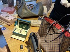 -聚云奢二手奢侈品黄金手表包包回收·中古店(上海店)