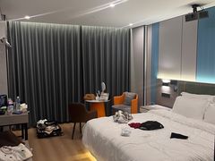 -轻住·仰望未来酒店(南昌八一广场店)