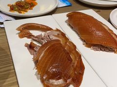 酥不腻烤鸭-小大董·烤鸭(凤凰汇店)