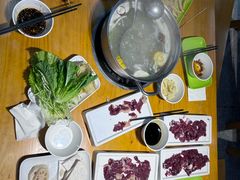 -养牛邓·潮汕牛肉海鲜自助火锅(广州店)