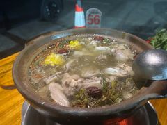 石橄榄炖鸡-洪大厨鸡煲(福田店)