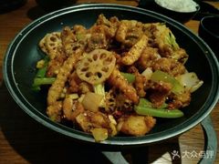 -靓蛙馆