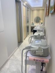 -咪咪专业脱毛连锁机构