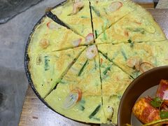 海鲜香葱饼-喝丢一只鞋·东北烤肉·烧烤·铜火锅(江宁店)