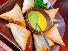 缅式羊肉三角饼-花马天堂云南餐厅 Lost Heaven(高邮路店)