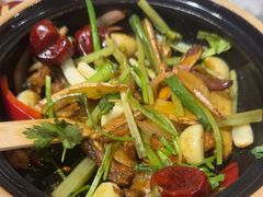 -沙胆彪炭炉牛杂煲(上海日月光广场店)