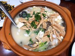 -郑庄脂渣海鲜楼(九水路店)