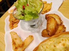 精选小吃四拼-菲滋意式餐厅(鄞州印象城店)