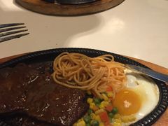 -菲滋意式休闲餐厅(北仑银泰城店)