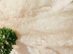 -老牌坊云南鱼豆花火锅(哈西万达店)
