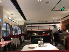 -阿妮叶李(光谷世界城店)