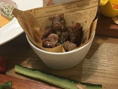 -樱花里音乐餐吧·牛扒椰子鸡(东圃店)